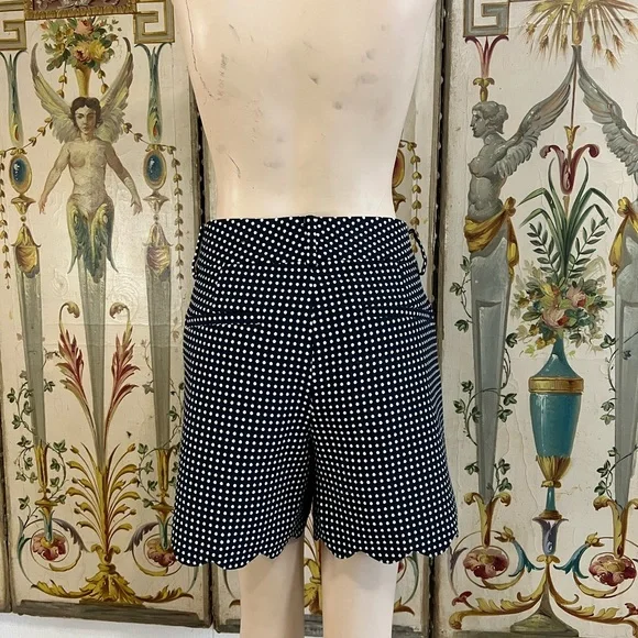 Anne Taylor Black and White Polka Dot shorts size 4 - Picture 6 of 8